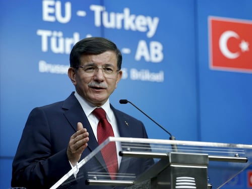 Turchia, Davutoğlu dà le dimissioni