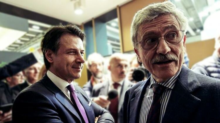 Conte e D'Alema, una strana coppia a Palazzo Chigi