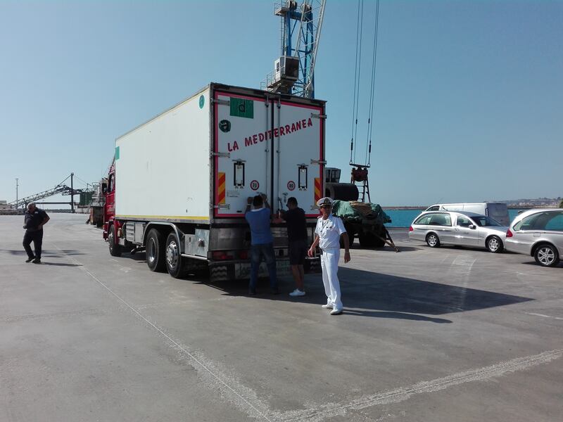 Arrivate a Porto Empedocle le salme delle vittime di Lampedusa  5