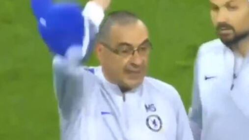 Chelsea a nervi tesi, lite Higuain-David Luiz: Sarri se ne va infuriato