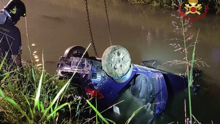 Incidente Jesolo, riceve minacce per foto sotto epigrafe: "Non ho più vita"