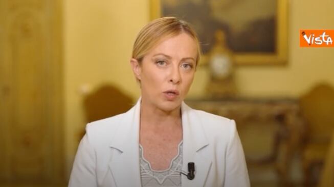Meloni, l'ora della svolta. "Ormai insostenibile la pressione sull'Italia. Misure straordinarie per i migranti illegali"