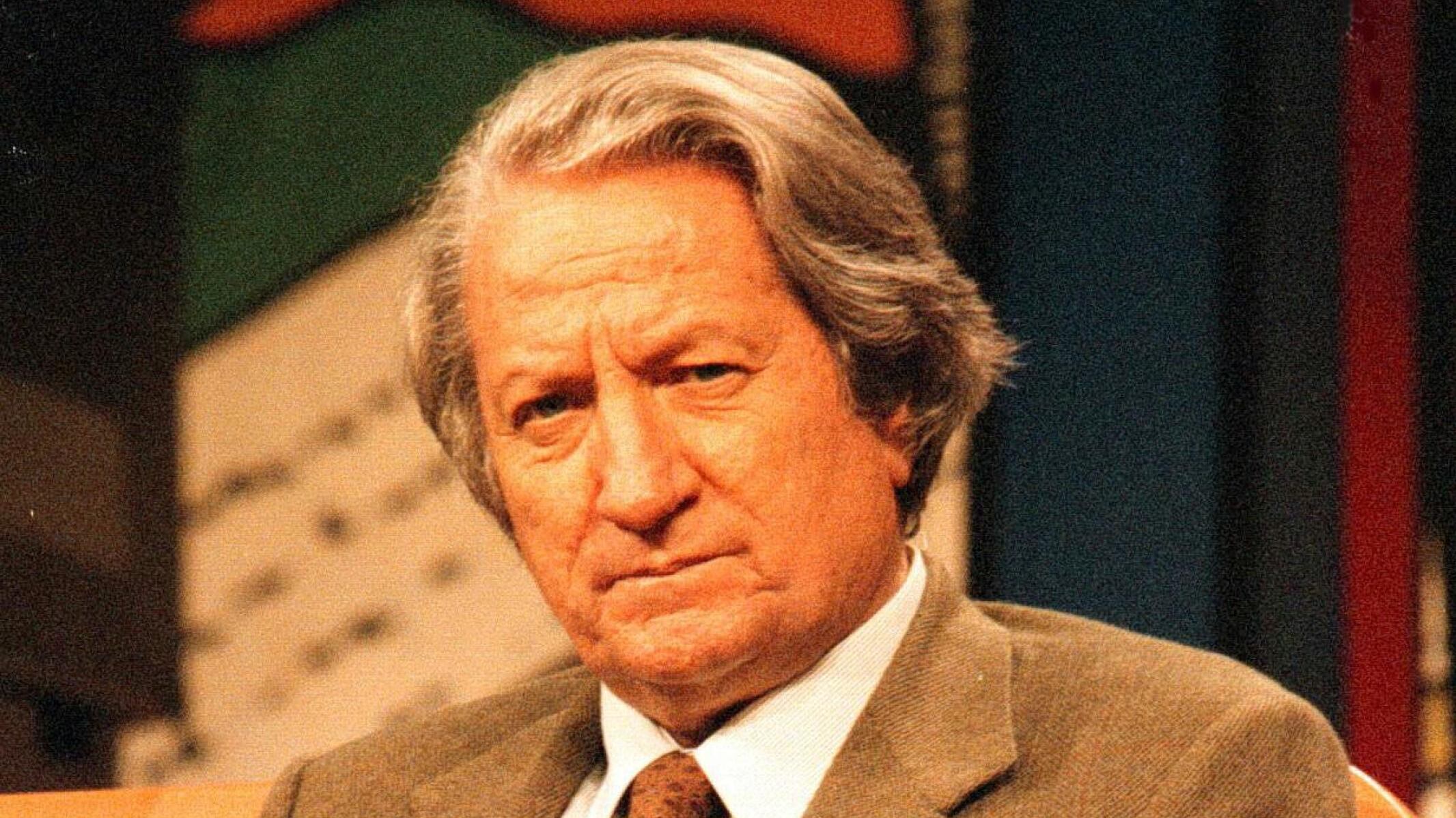 Con eleganza e coerenza ha castigato cinquant’anni di ipocrisie e mala politica