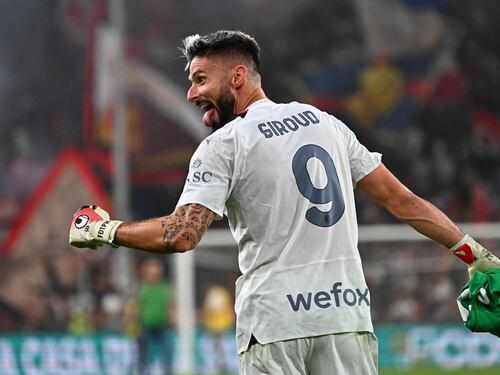 Il Milan sfonda il muro del Genoa, Giroud decisivo anche come portiere
