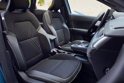 Renault Symbioz E-Tech: guarda la gallery del nuovo crossover full-hybrid 13