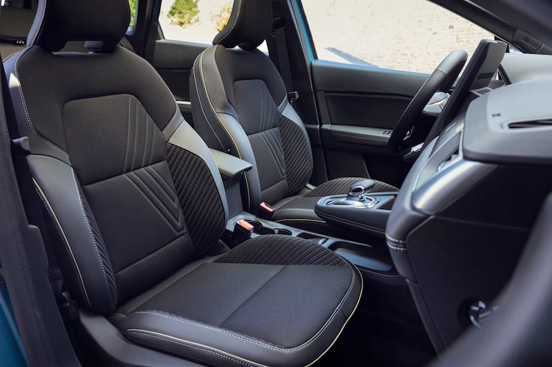 Renault Symbioz E-Tech: guarda la gallery del nuovo crossover full-hybrid 13