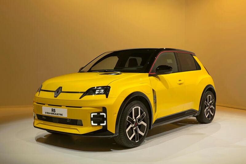 Renault 5 E-TECH Electric: guarda tutte le foto 2