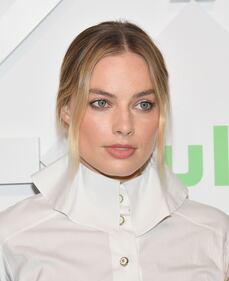 Margot Robbie e altre star all'evento organizzato dal colosso di "HULU" 4