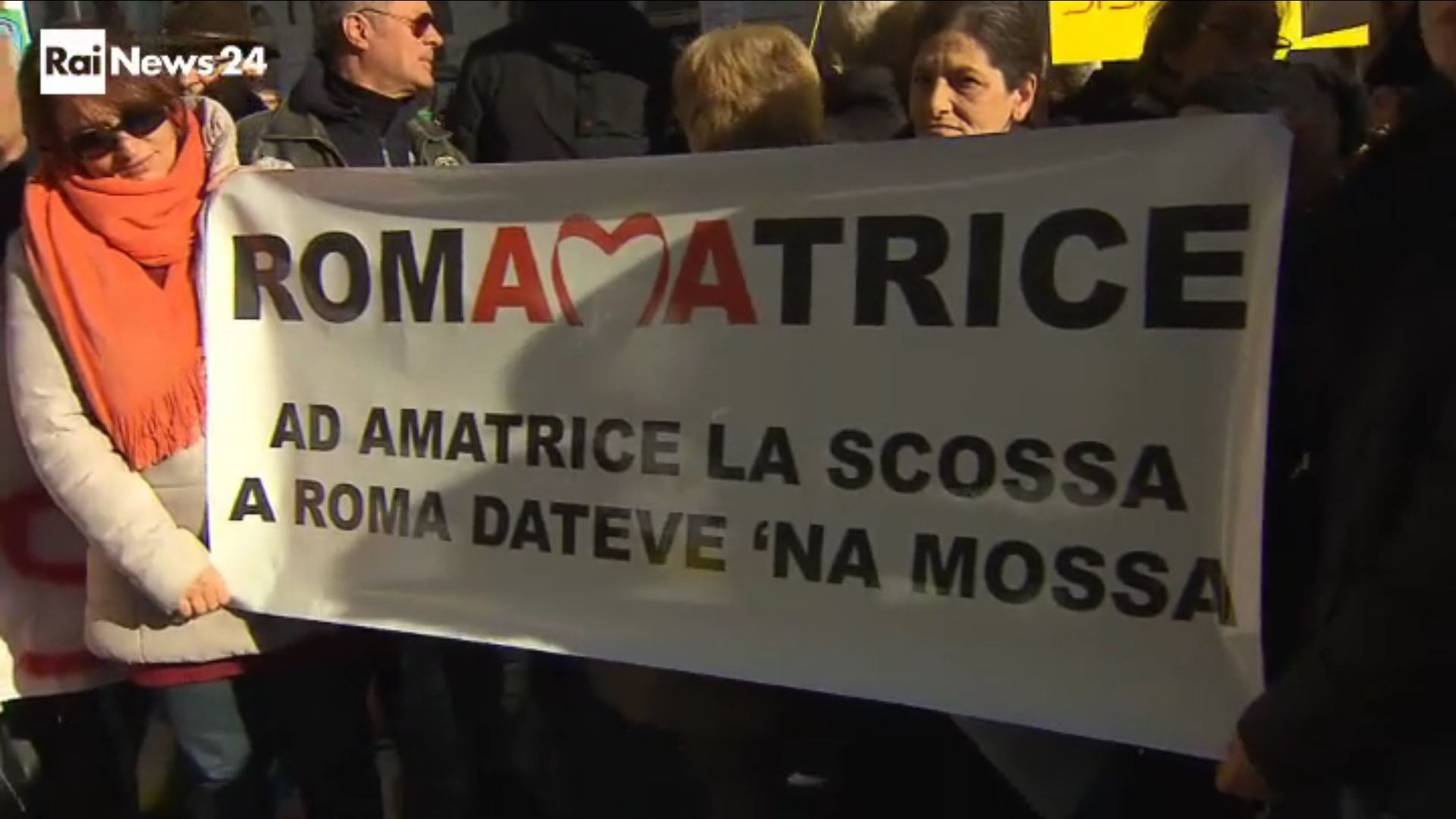 Terremotati in rivolta: agite o sarà caos
