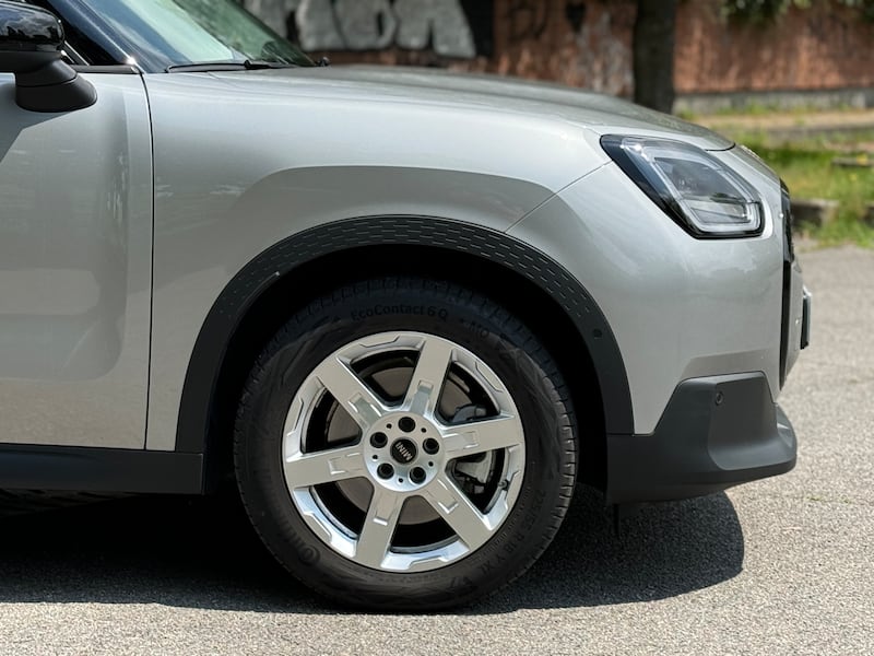MINI Countryman 2024: guarda la gallery del crossover mild-hybrid premium 5