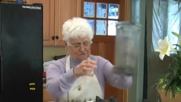 Nonna Marijuana star del web