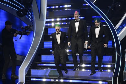 Sanremo 2024: ecco il look della seconda serata del Festival dei La Sad  3