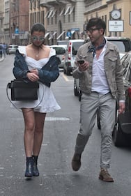 Giulia Salemi hot a passeggio per Milano 4