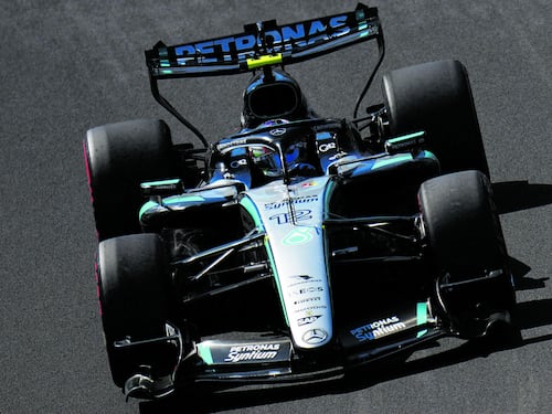 Norris, super pole a Madrid. Kimi beffato, Lewis spreca