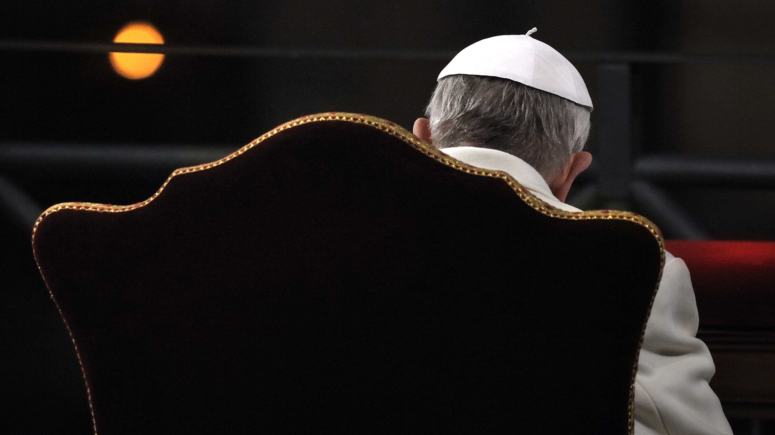Le manovre segrete nelle stanze vaticane. Due cardinali italiani e il blocco americano aprono la partita dei futuri "papabili"