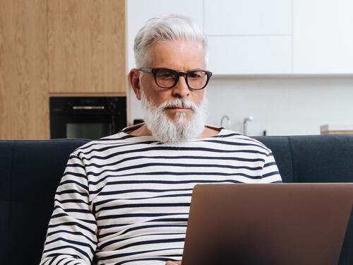 Commedie, film impegnati e classici moderni: i film perfetti per gli over 60