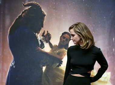 Emma Watson, sexy Bella sul red carpet 14
