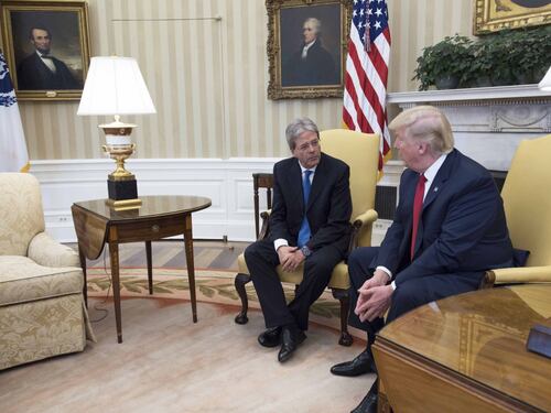 Trump: "Ho detto a Gentiloni di pagare. E l'Italia darà più soldi alla Nato"