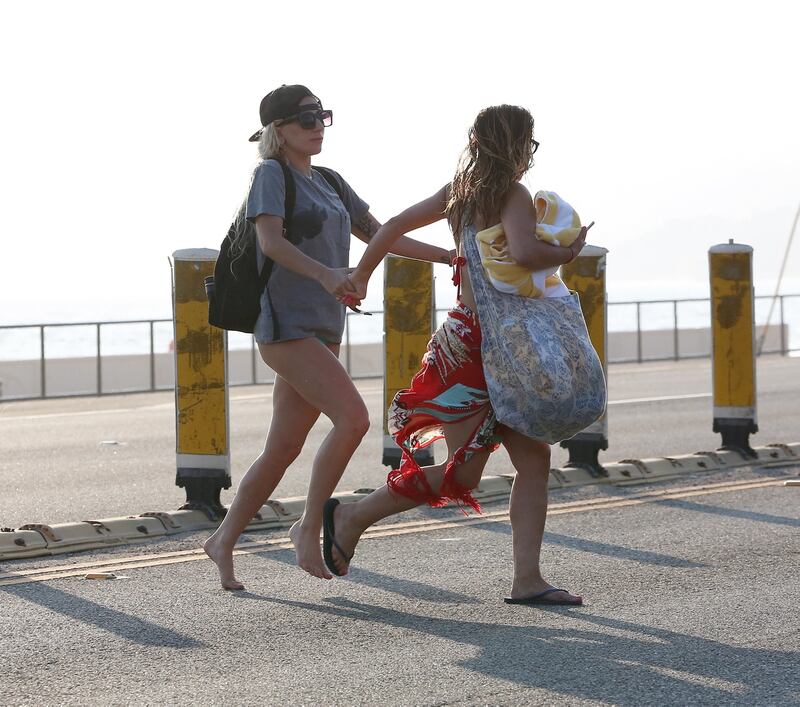 Lady Gaga dopo la spiaggia e con Bradley Cooper 13