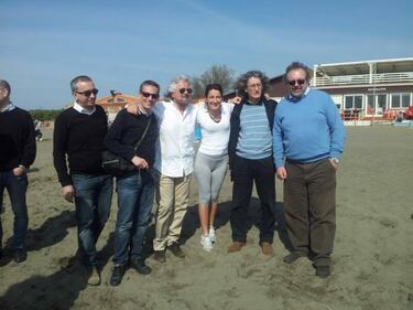 Il vertice in spiaggia dei grillini 13