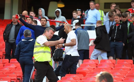 Paura a Manchester, l'evacuazione dell'Old Trafford 4