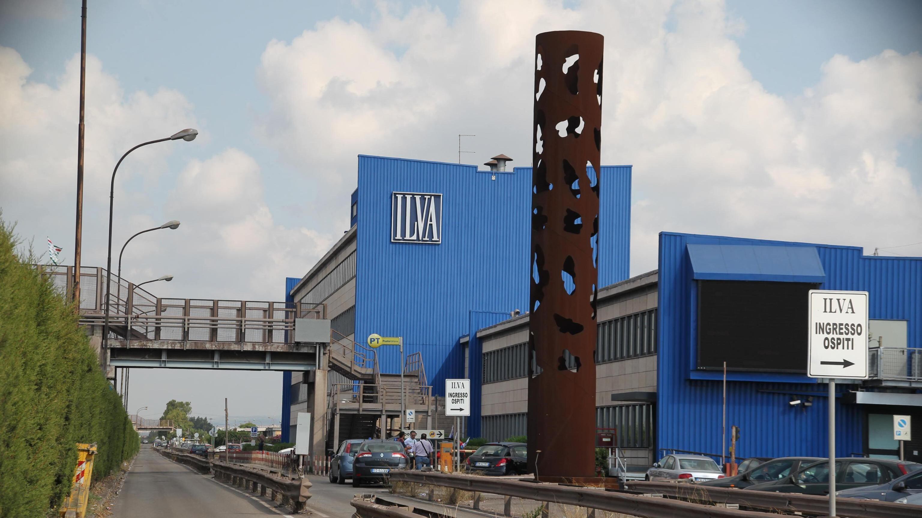 Ilva, la Procura di Taranto alla Corte Costituzionale: "Il dl legittima altri reati"