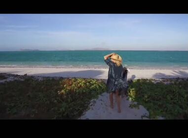Heather Parisi, bikini da urlo alle Maldive 10