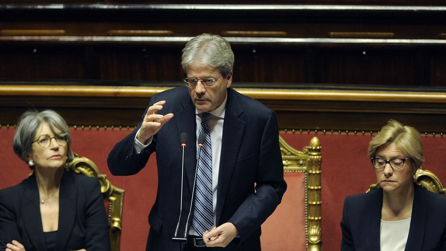 Unità contro il terrore, Gentiloni media
