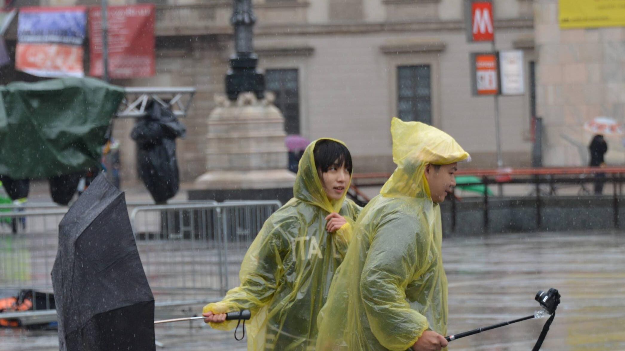 Milano si sveglia in inverno: 7 gradi