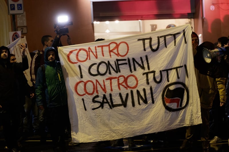 A Bologna sfilano gli antagonisti di Salvini 14