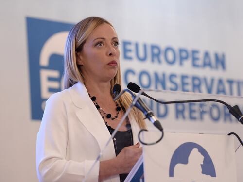 Fdi teme giochetti: "Parlamento ormai delegittimato. Assurdo non votare"
