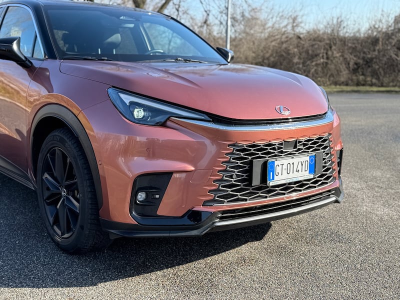 Lexus LBX: guarda la gallery del nuovo B SUV ibrido premium giapponese 6