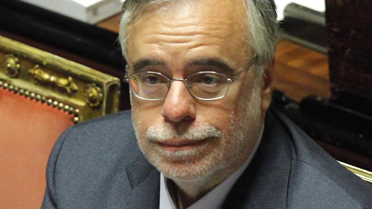 Monti si candida o no? Intanto compaiono i simboli di "Italia per Monti"