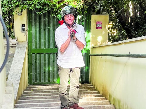 Il faro sul messaggio di Ranucci: “Davanti alla villa trovi due auto”