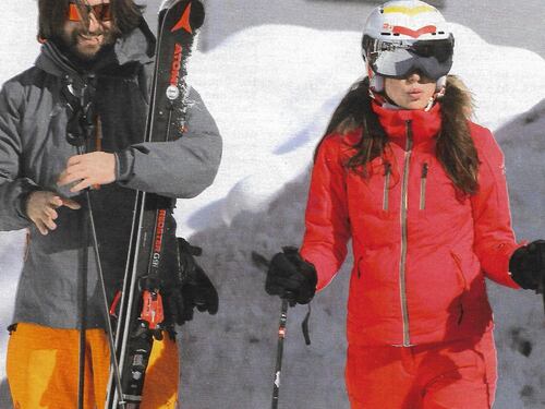 Charlotte Casiraghi amore ritrovato, vacanza sulla neve con Dimitri