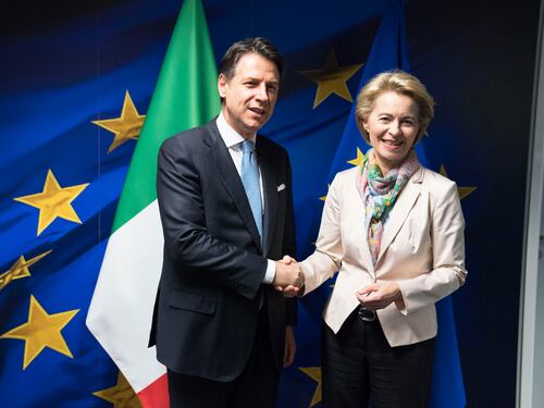 Conte vola a Bruxelles a prendere "ordini" dall'Ue