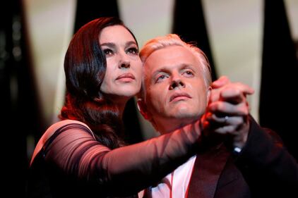 Monica Bellucci sexy al Festival di Cannes 16