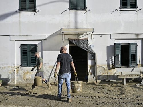 Italia fragile e miraggio Pnrr. A rischio oltre 7mila comuni (e i fondi Ue non basteranno)