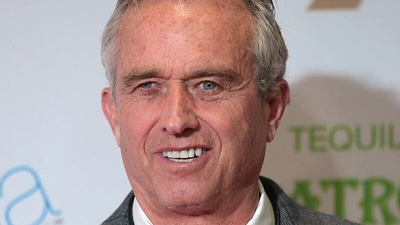 Vaccini, il figlio di Bob Kennedy: "Provoca disordini mentali"