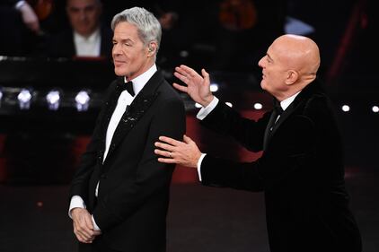 Sanremo 2019: il look dei presentatori dalla terza serata  3