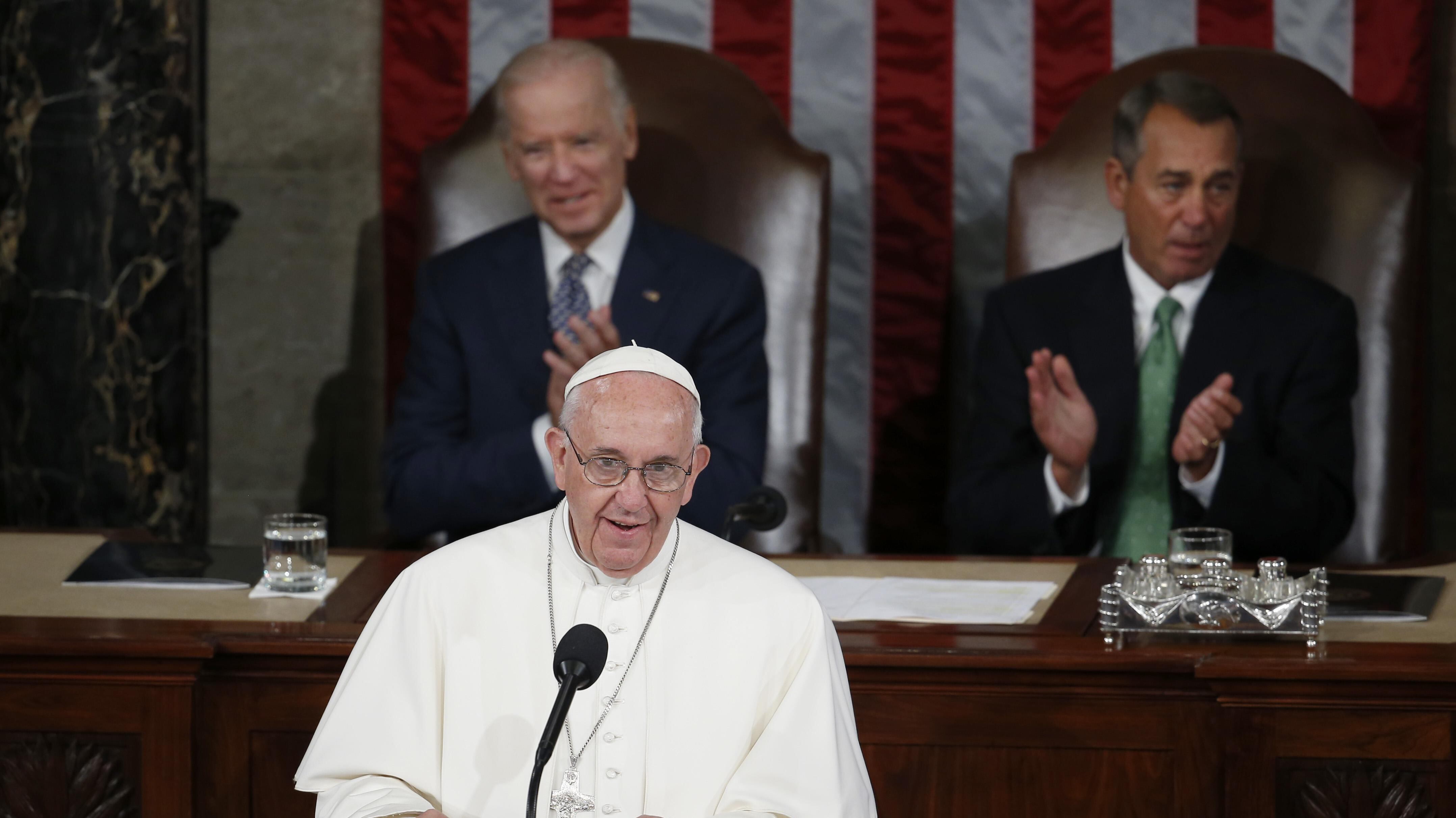 Il Papa fa l'americano e delude i tifosi dell'anti-capitalismo