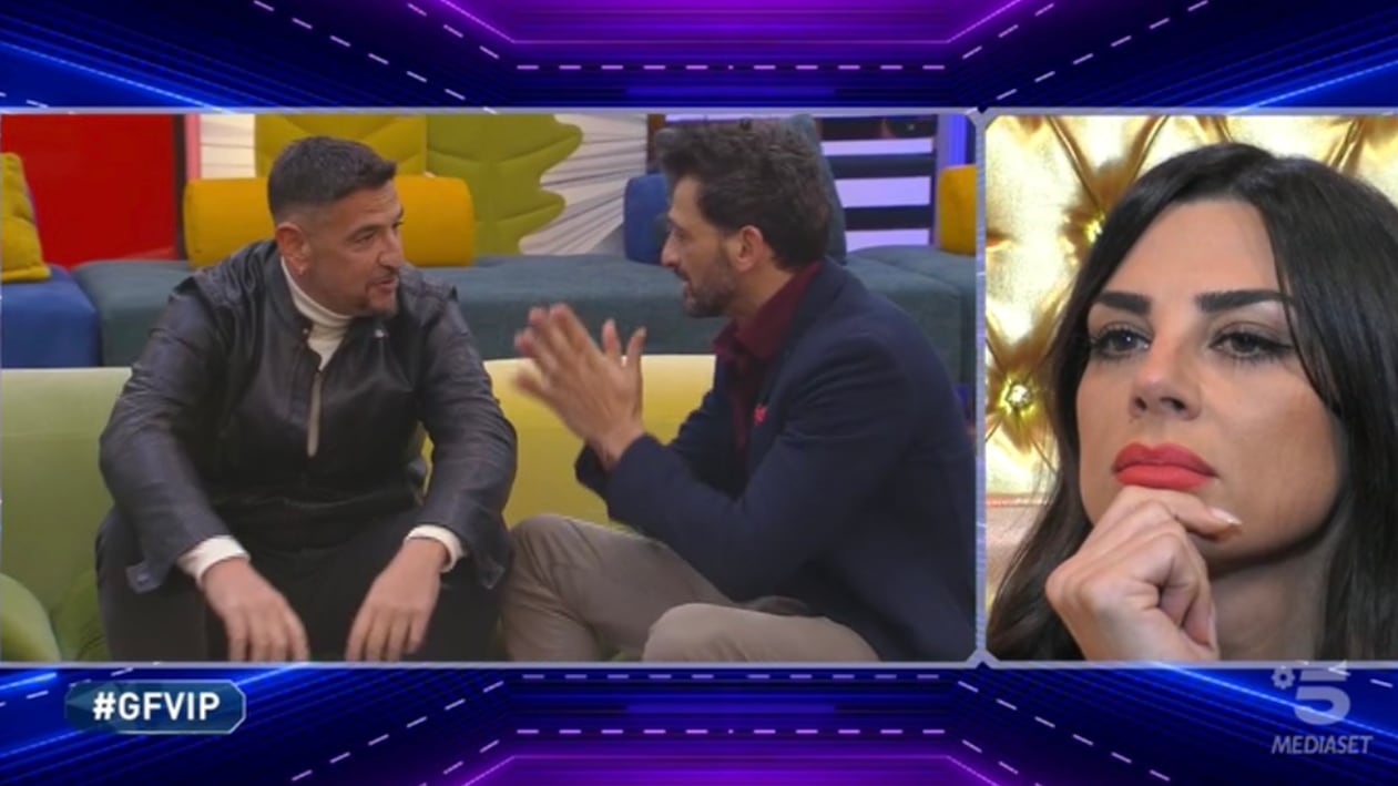 Gf Vip, entra il fratello di Pago che litiga con Serena per un suo like al tentatore: "Non sei sensibile"