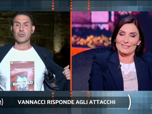 Vannacci sbertuccia il Pd: come si è presentato in tv