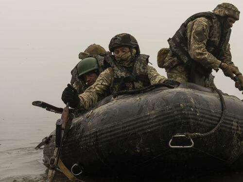 Le truppe da sbarco ucraine nella zona del Dnepr