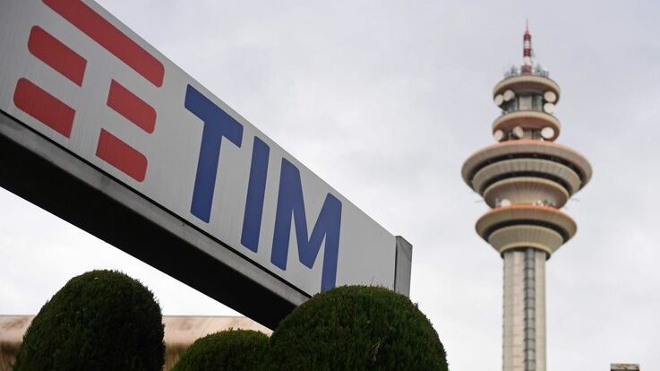 Il destino di Cdp, Tim e l'inganno del "territorio"