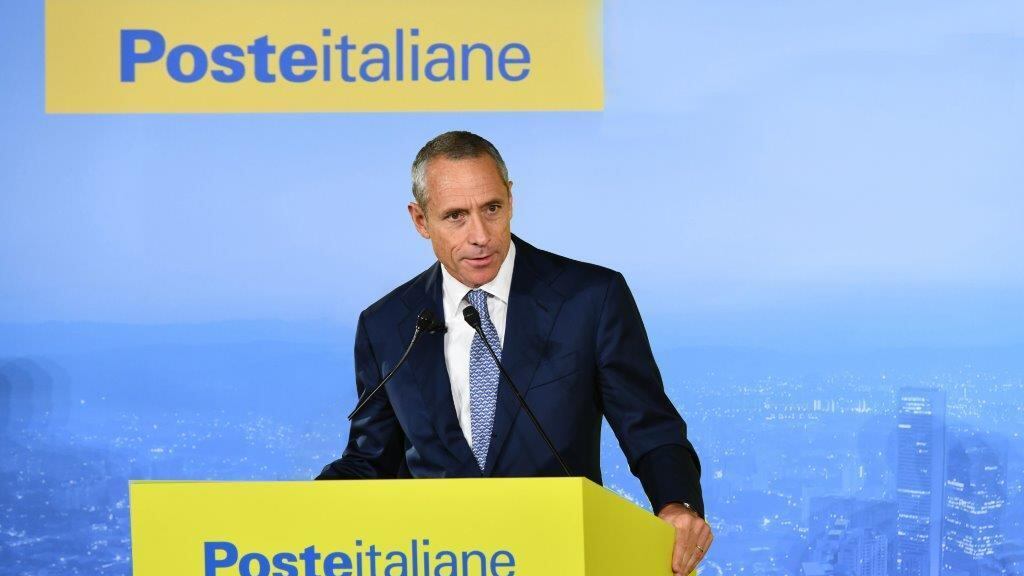 Poste ora vuole la guida del super-cloud di Stato