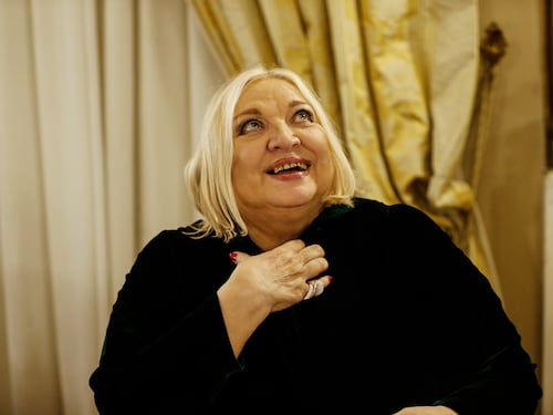 Maria Giovanna Maglie: una vita da giornalista