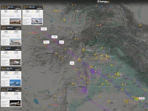 Voli costretti a sorvolare l'Afghanistan
