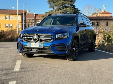 Mercedes GLB 2024: guarda la gallery del suv tedesco premium 3