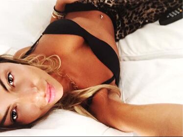 Sotto il vestito niente: Sarah Nile hot su Instagram 2